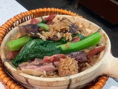 招牌腊味煲仔饭-肥仔文澳门猪骨煲(南京西路店)