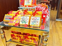 -VENCHI 闻绮(上海佛罗伦萨小镇店)
