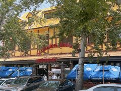 门面-申德勒加油站餐厅(三里屯北小街店)