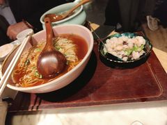 -吴越荣记苏州菜·松鼠桂鱼 100% 活鱼现做(月光码头店)
