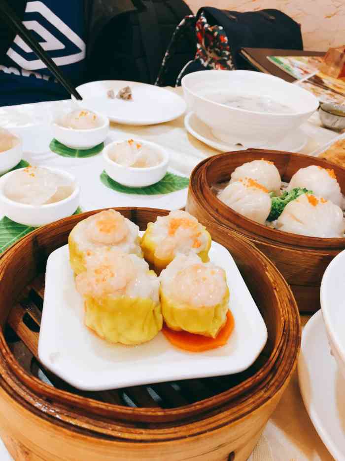 荣华楼点心皇子总店-"三访这家店了,这次来是中餐时间,刚好可以.