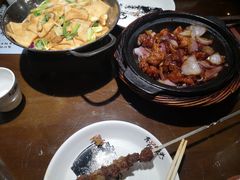 -东口码头·烧鸽子·鱼头泡饼·地方菜(金鹰悦城店)