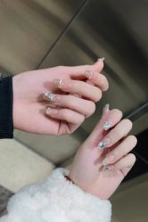 -晨·艺美甲美睫