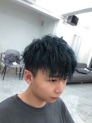 -COMO SALON 烫染可茉发型