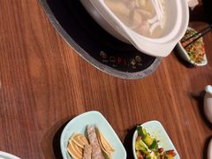 -龙泉人椰子鸡·糟粕醋·地标海南菜(龙昆南店)