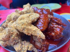 -BHC炸鸡(明洞总店)