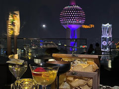 -FLAIR顶层餐厅酒吧(浦东丽思卡尔顿酒店)