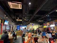 -马路牙子烧烤音乐酒馆(望京店)