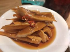 -小鱼小牛·鱼牛干锅·脆鱼火锅(世欧广场店)