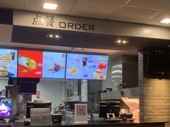 -麦当劳(国家体育场南路店)