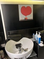-简法造型·品牌形象店