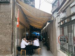 门面-沪西老弄堂面馆(定西路店)