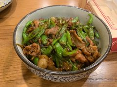 辣椒炒肉-虾小龙老长沙龙虾馆(坡子街店)