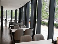 靠窗位-开口笑·精选水饺