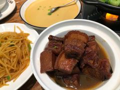 -小菜园新徽菜(芜湖奥特莱斯店)