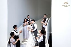 -Color卡诺婚纱礼服馆(南京严选店)