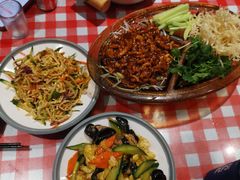 -老郑家东北春饼(龙悦居店)