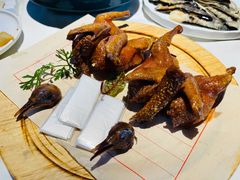 琥珀脆香乳鸽-悦融·京鲁菜·露台花园(安定门店)
