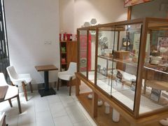 面包甜点陈列柜-西村叔叔的店·面包·甜品·蛋糕(崂山丽达店)
