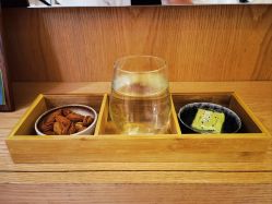 -愉己冥想·护发专门店
