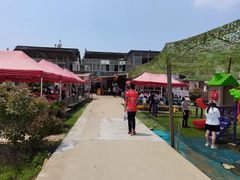 -小鱼草莓采摘园农家乐·小鱼餐厅