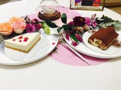 -MEET缘燕窝甜品&Tang's cake(华润万象城店)