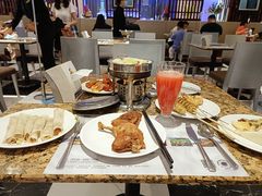 -蓝海国际大饭店·蓝钻自助百汇(兰山店)