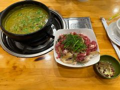-榕江牛瘪牛肉火锅
