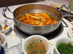 -七欣天香辣蟹火锅(闵行浦江欢乐颂店)