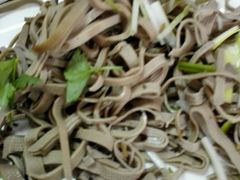 -溢心园香河肉饼总店