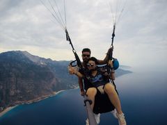 -费特希耶滑翔伞