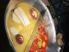 -湊湊火锅·茶憩(新中关购物中心店)