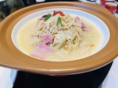 -申阿婆·上海菜·小海鲜(国展店)