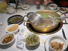 -牛人日志·鲜牛肉骨汤火锅(万科里瑧店)