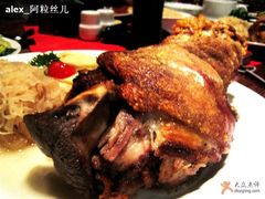 大肘杂-申德勒加油站餐厅(三里屯北小街店)