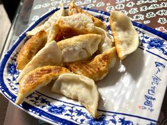 马蹄锅贴-长人馄饨铺(解放街店)