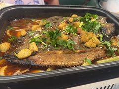 -云晓光头烧烤吧(德平路店)