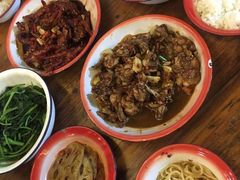 -老三样·美食研究中心(世贸路店)