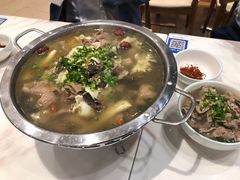-犇逸·乐山跷脚牛肉·四川现炒(览海店)
