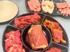 -啊美丽炭火烤肉(滑翔一店)