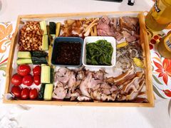 -酱肉小酒馆(梅陇店)