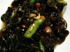 -黔蘑菇四季餐厅(观山湖店)