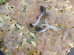 -官塘陈记鱼生·潮汕砂锅粥·牛肉火锅(潮枫路总店)