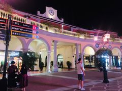 -佛罗伦萨小镇广佛名品奥特莱斯(疏港路店)