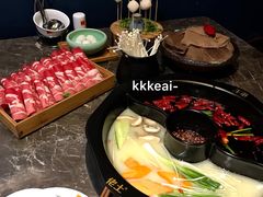 鸳鸯锅-佬土鹅肠火锅(解放路店)