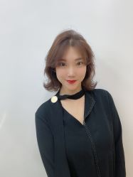 -BULB STUDIO 巴柏明星发型工作室