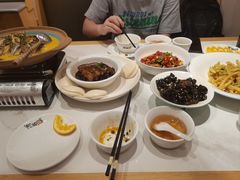 -饭橘汉江码头·乡野土菜馆(静安路店)