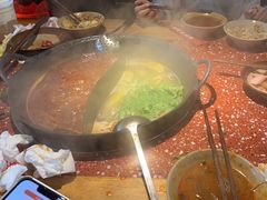 -赵美丽·重庆社区火锅·直营店(火车东站·中豪国际店)