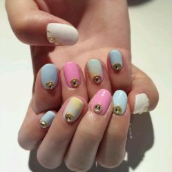 -Hertha Beauty Salon
