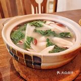 儿时，奶奶就是这样摆好饭等我回家